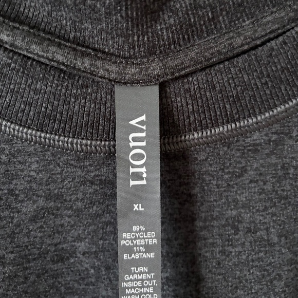 Vuori Men's Ponto Performance Crew Long Sleeve Shirt Color: Charcoal Heather XL - Picture 8 of 15
